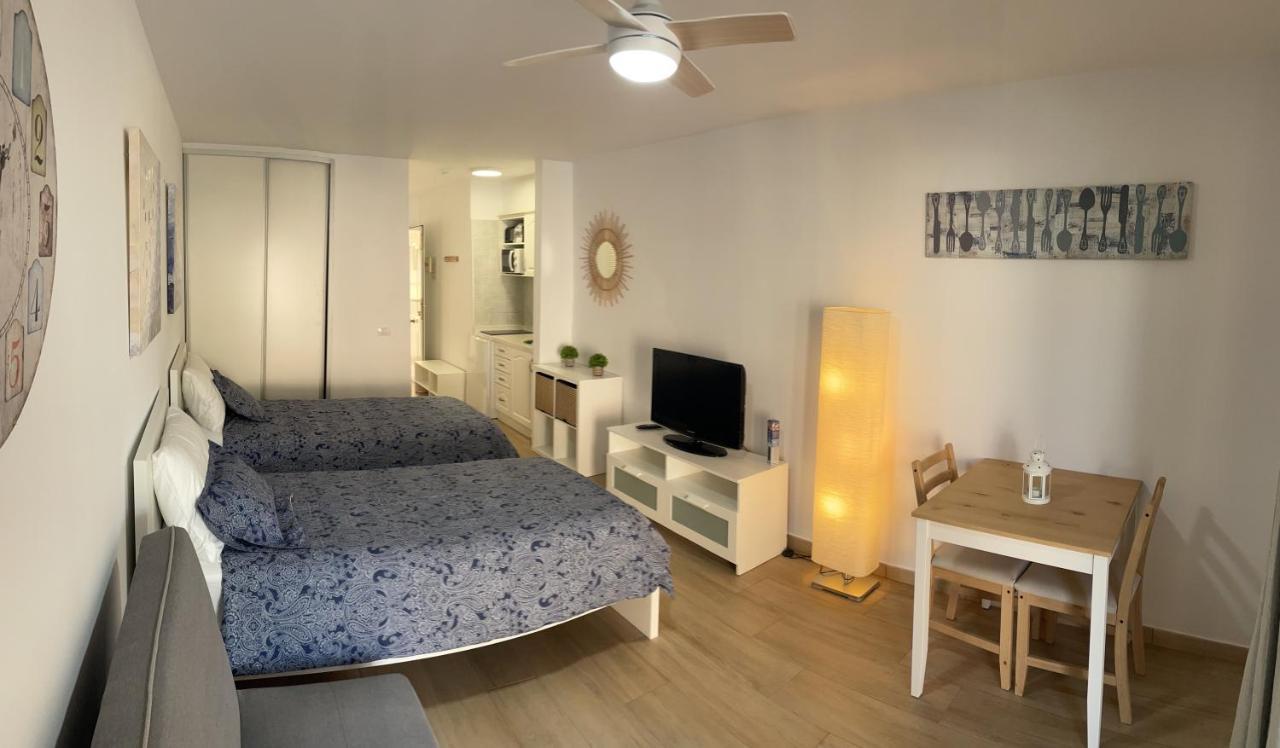 Castle Harbour Los Cristianos Beautiful Studio With Pool View Ngoại thất bức ảnh